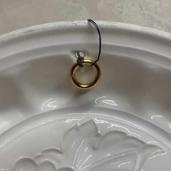 8.5" VTG Gailstyn Sutton Towle Ceramic jello mold fruit wall decor - Picture 6 of 7